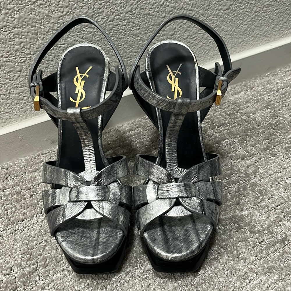 💯 Authentic YSL Tribute heels